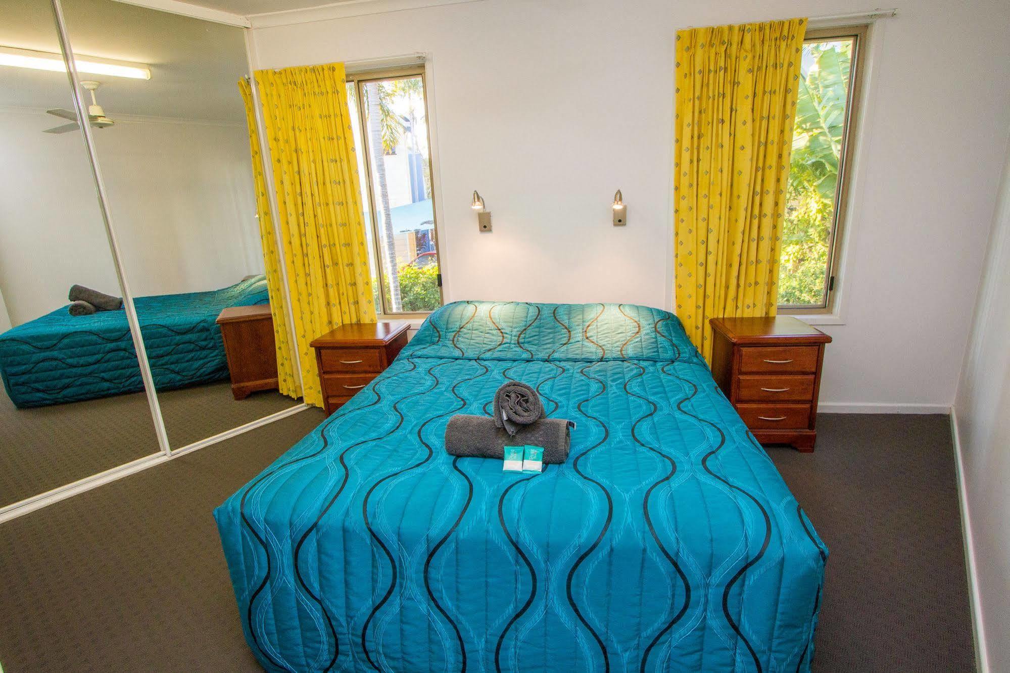 Boyne Island Motel And Villas Zewnętrze zdjęcie